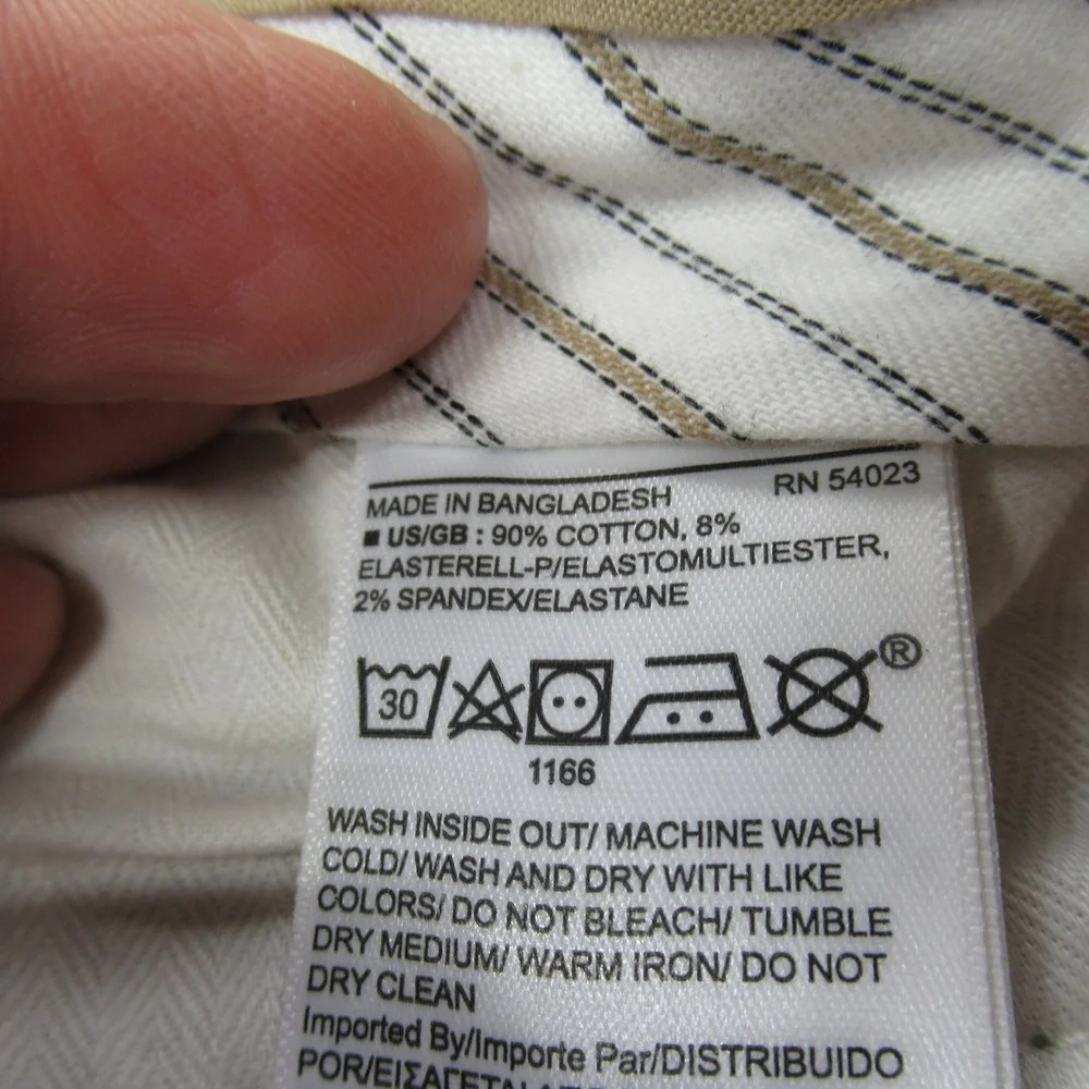 Banana Republic fast accents